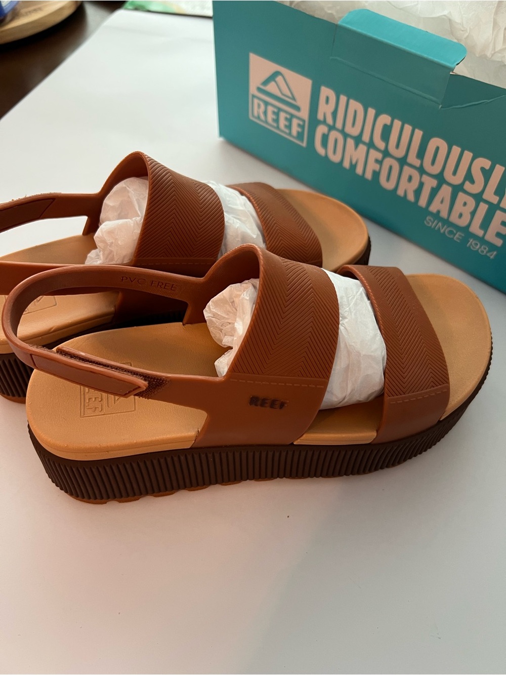 Reef Water Vista High Brown Dual-Strap Platform Sandals - Picture 5 of 10